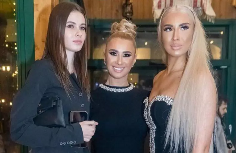 anamaria-fete-924x600-1