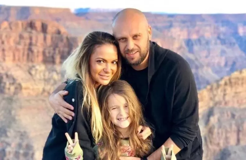 andreea-antonescu-traian-spak-1-e1650092250135