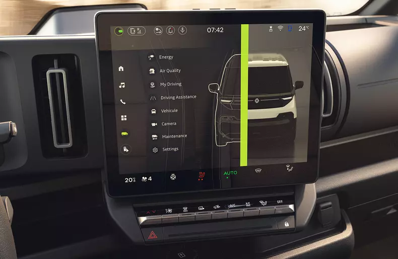 Renault-Trafic-Van-E-Tech-electric (3)