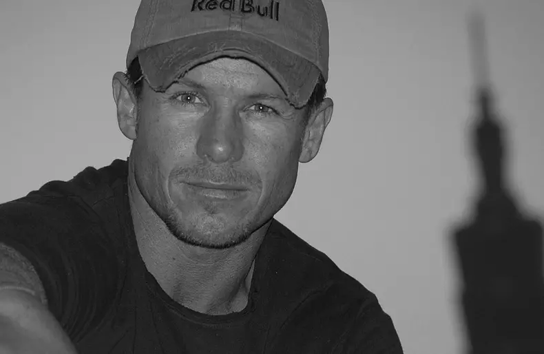 inmormantare-felix-baumgartner (1)
