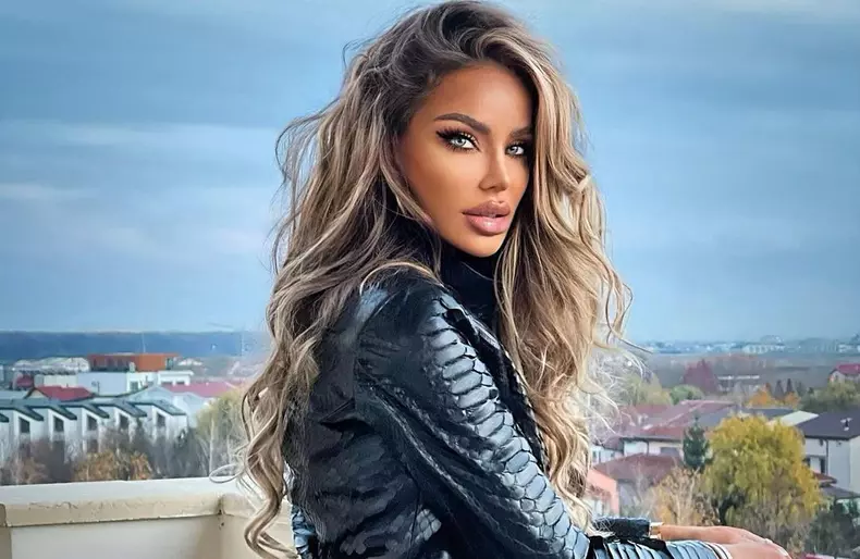 bianca dragusanu