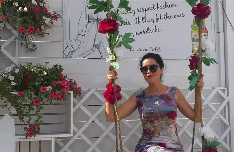 Lavinia Tatomir este căsătorită cu medicul Laurențiu Cârstea