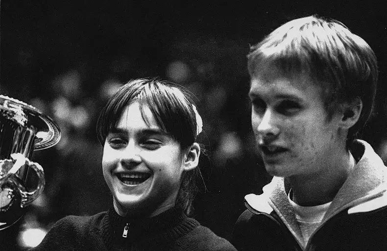 GYMNATICS Nadia Comanici Nadia Comanici (ROM) cometing at the 1976 American Cup New York Madison square Garden NY United