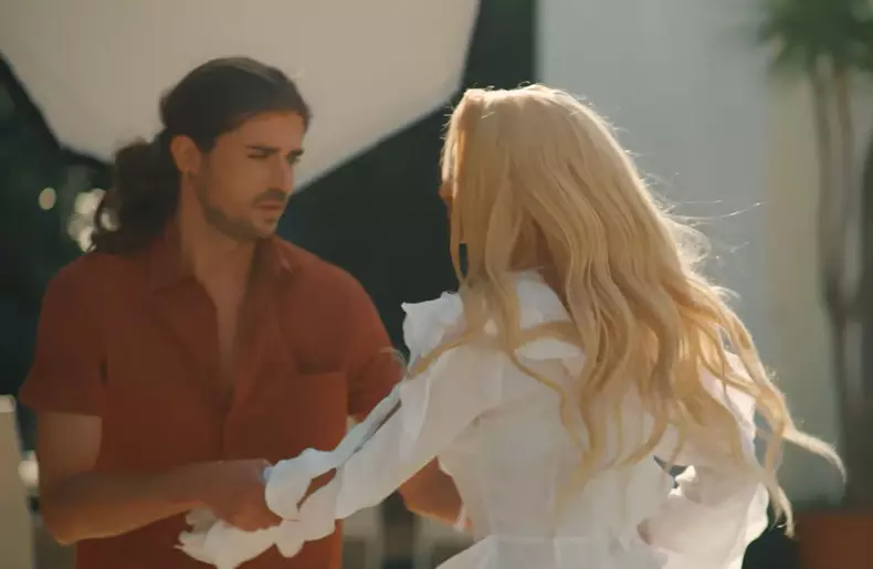 andreea-balan-barbat-misterios-3