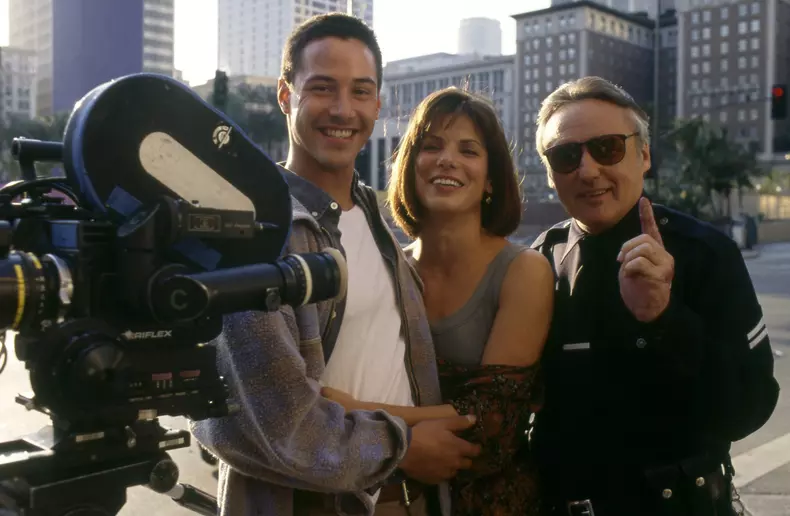 Sandra Bullock şi Keanu Reeves (11)