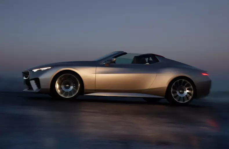 web_P90572578_highRes_bmw-skytop-10-2024