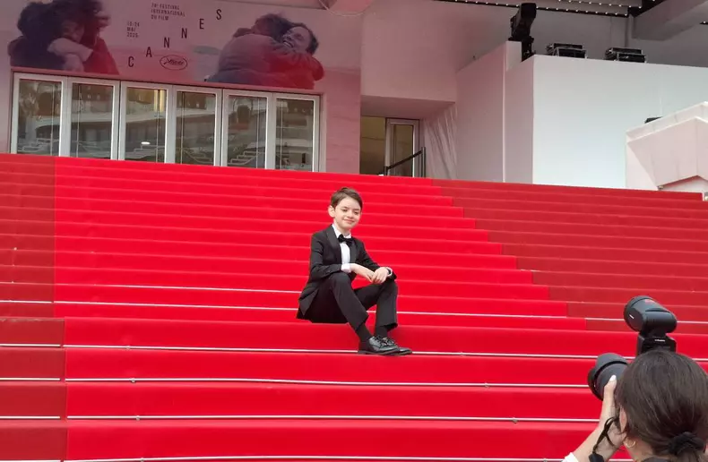 Rareș Prisacariu, imagini de la Cannes (4)