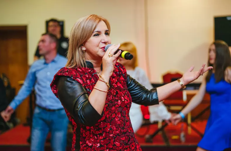 62625707_1265505220273166_583084167399473152_n