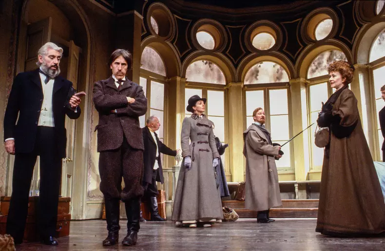l-r: Frank Finlay (Lopakhin), David Battley (Yepihodov), Bill Fraser (Simeonov-Pischik - rear), Margaret Robertson (Charlotta Ivanovna), Leslie Phillips (Gayev), Joan Plowright (Madame Ranevskaya) in THE CHERRY ORCHARD by Chekhov at the Theatre Royal Haym