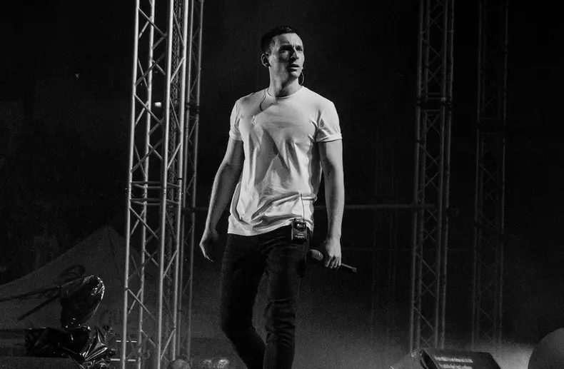 Cine este Denis Roabeș de la Vocea României 2022 (1)