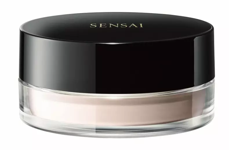 Pudră pulbere translucidă, Sensai, 249 lei