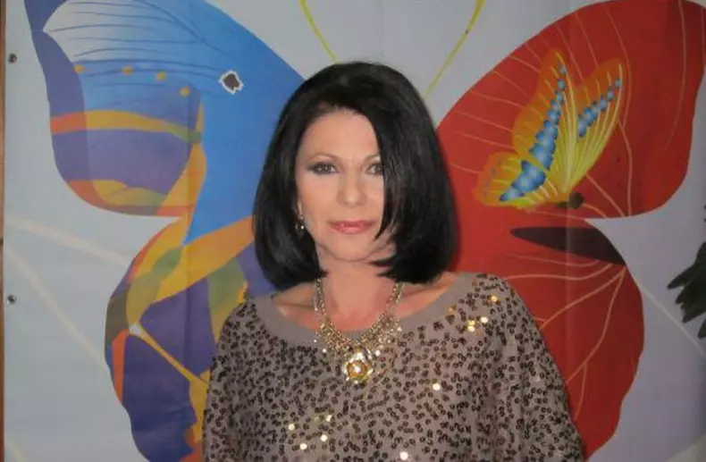 163334_489814404416278_1843796347_n