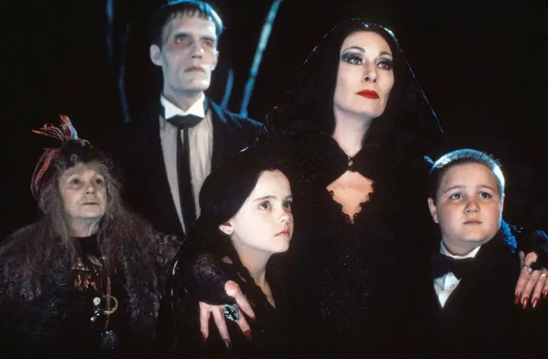 Addams Family Values (1993)