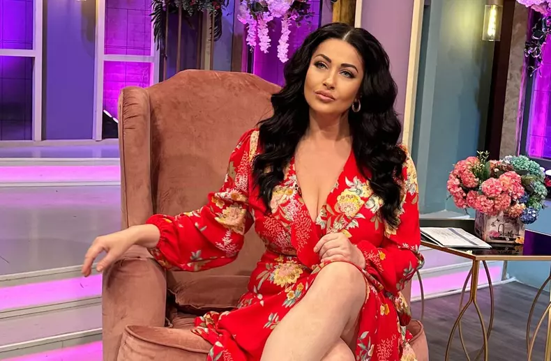 GABRIELA CRISTEA MIREASA EMISIUNE