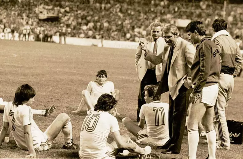 emeric ienei antrenor