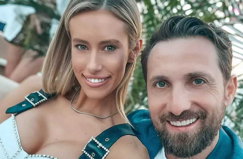 Dani Oțil și Gabriela Prisăcariu