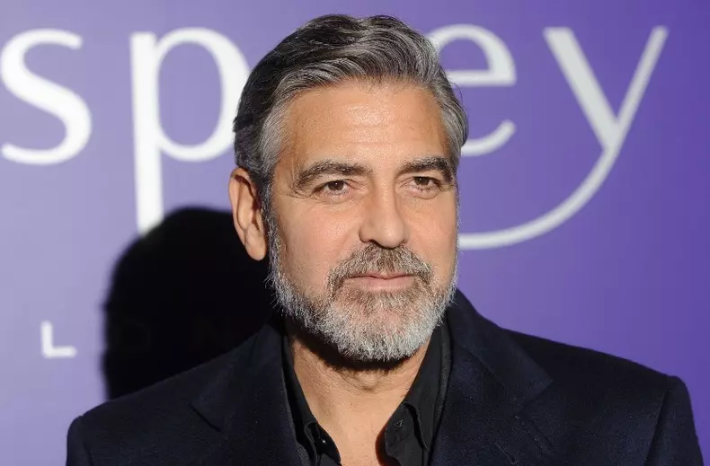 George Clooney e din nou îndrăgostit