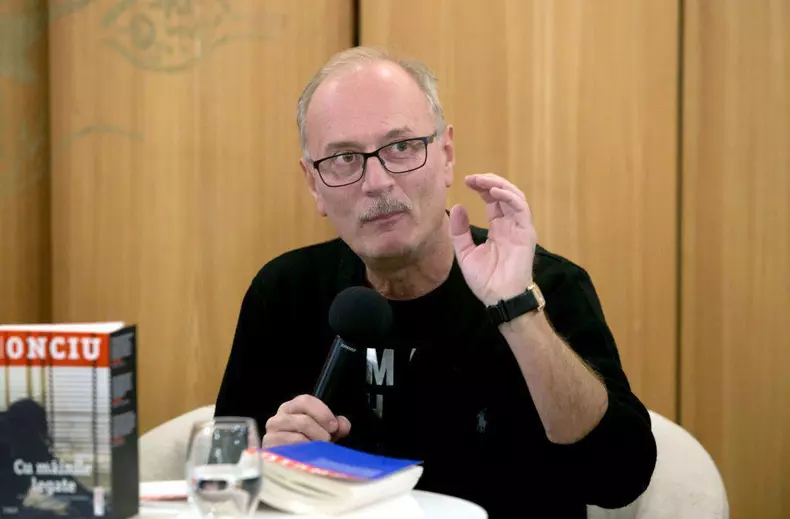 Toni-Grecu-COVID-19-2-1024x673-1024x673