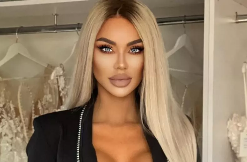 Bianca-Dragusanu-cover