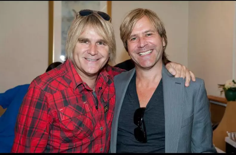 Mike Peters prieten3