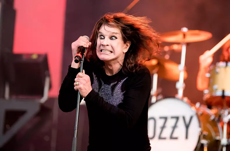 Cum se simte Ozzy Osbourne după ce a suferit o operație majoră