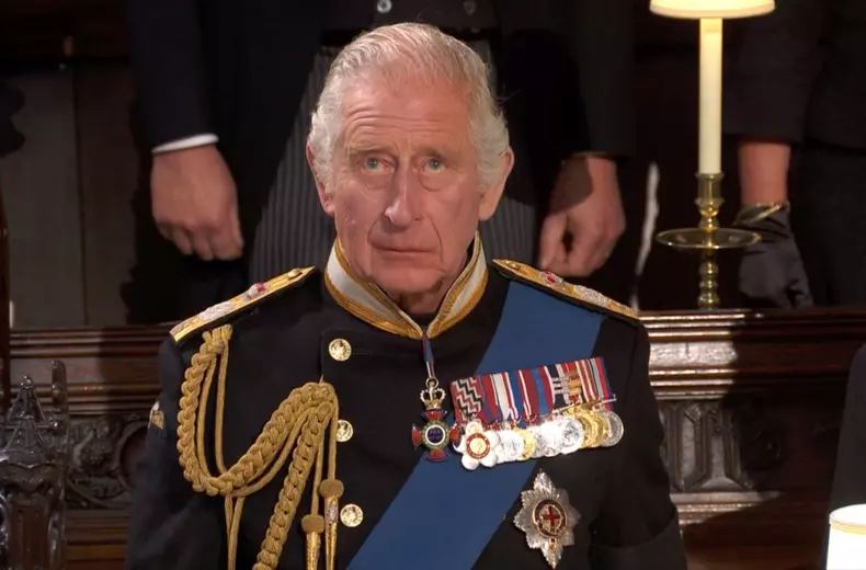 De ce va fi Charles al III-lea unul dintre cei mai excentrici suverani britanici. Ce tabieturi bizare are monarhul