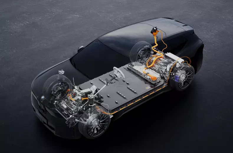 P90615607_highRes_the-new-bmw-ix3-50-x