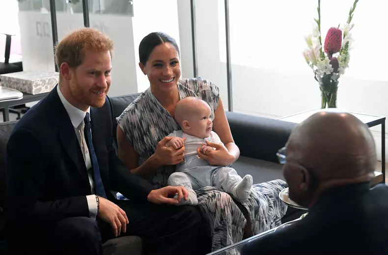 Meghan Markle, Prințul Harry și fiul lor Archie în turneul regal din Africa de Sud, 25 septembrie 2019