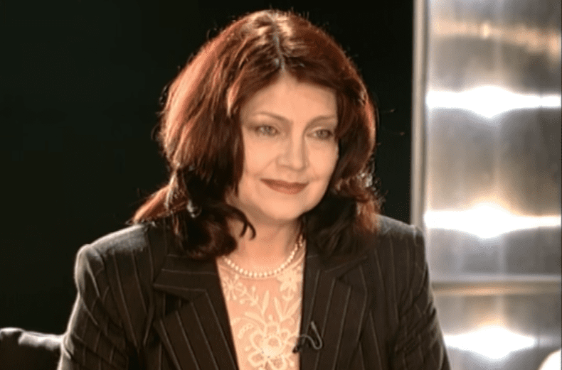 delia budeanu 44