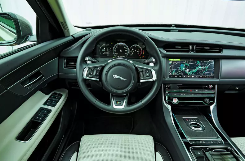 Einzeltest Jaguar XF Sportbrake 2,5 d AWD