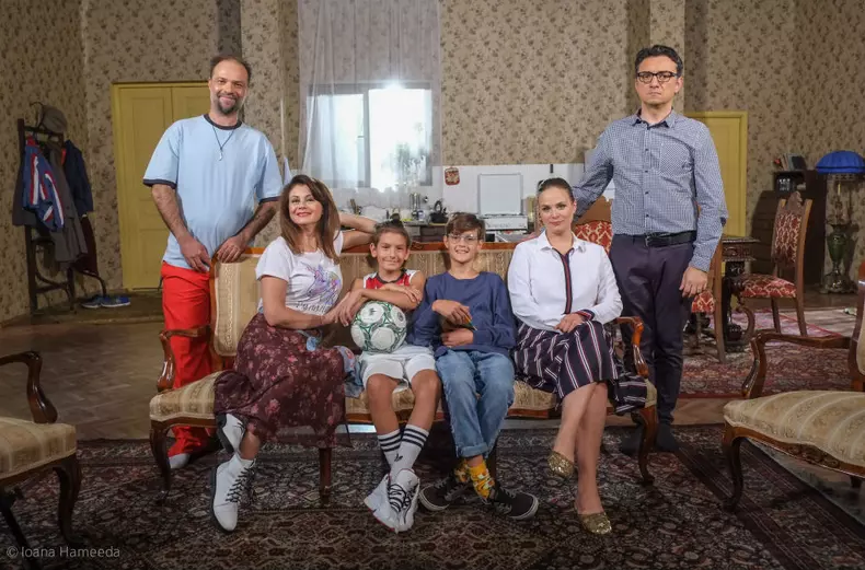 PRIMAVERII Nepotii2