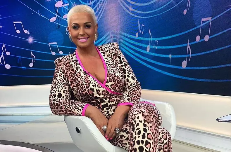 Monica-Anghel-despre-decizia-radicala-luata-din-cauza-kilogramelor-in-plus-3