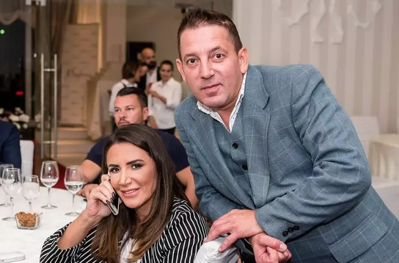 costin-marculescu-si-mara-banica-intro