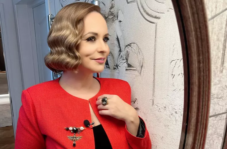 de-ce-nu-isi-face-andreea-marin-nicio-operatie-estetica