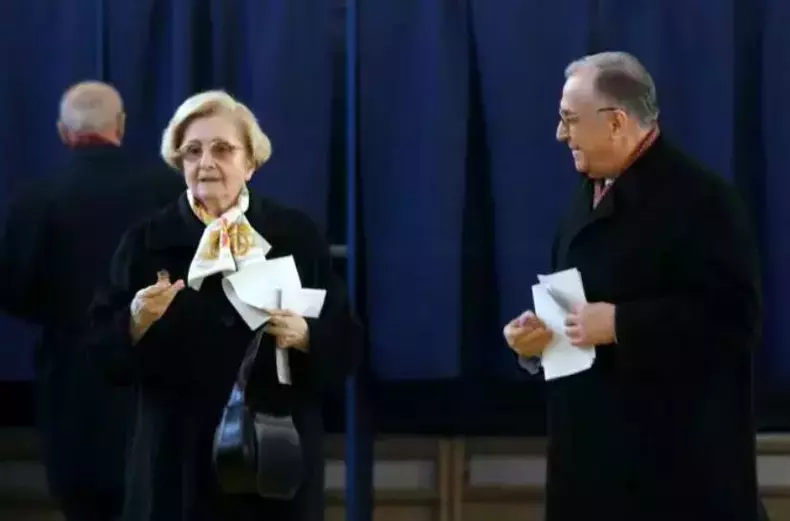 ion iliescu 5