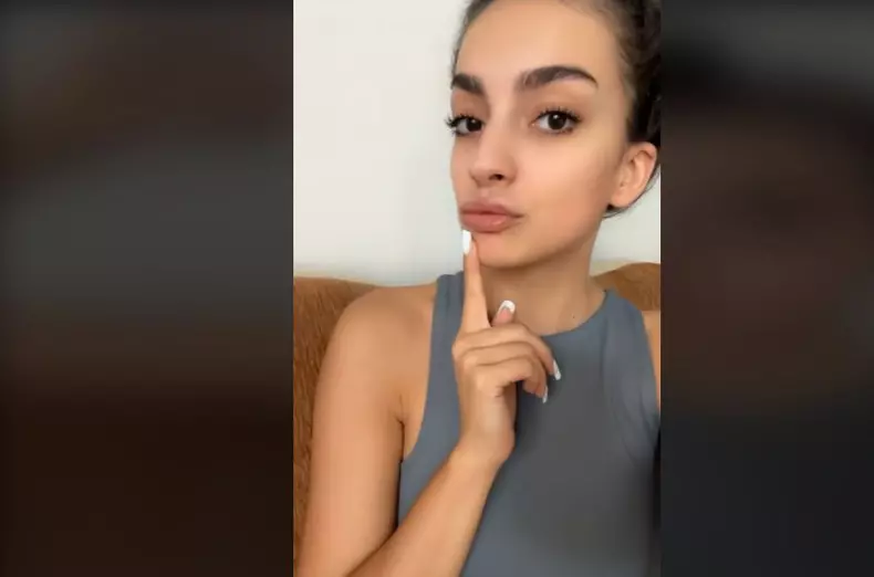 Daiana de la Insula iubirii 2024, după ce și-a mărit buzele  (9)