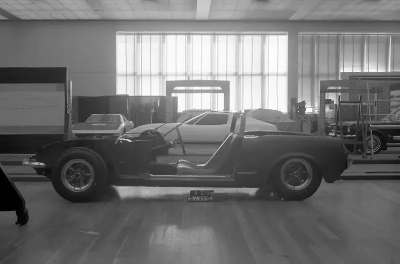 mid engined Mustang 03