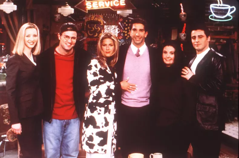 Ultimele zile din viața lui Matthew Perry. De ce au fost îngrijorați prietenii săi și ce au găsit polițiștii în casa lui