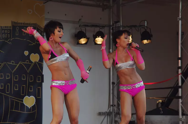 Nottingham_Pride_MMB_B8_Cheeky_Girls