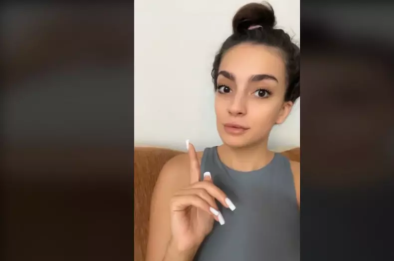 Daiana de la Insula iubirii 2024, după ce și-a mărit buzele  (10)