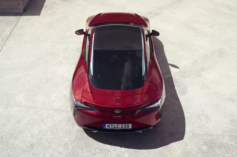 Lexus_LC500_static_006