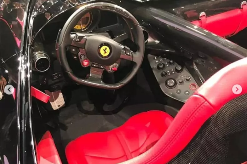 Ferrari Monza SP1 interior