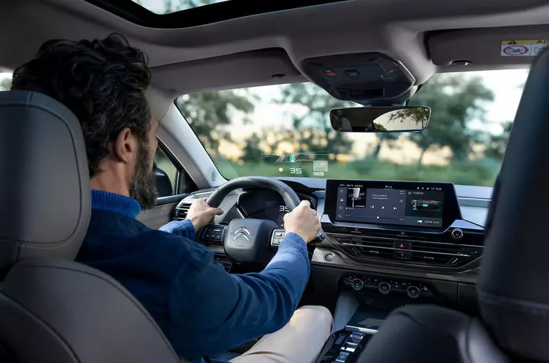 Copyright William CROZES @ Continental Productions