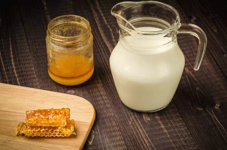 5758865a4895689aa8cd4e47a2f18d5f