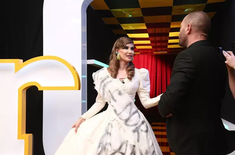 Iulia ALbu rochie de mireasa