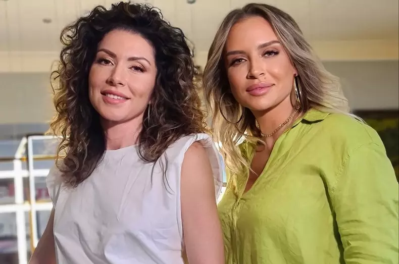 carmen-bruma-si-adina-halas-1