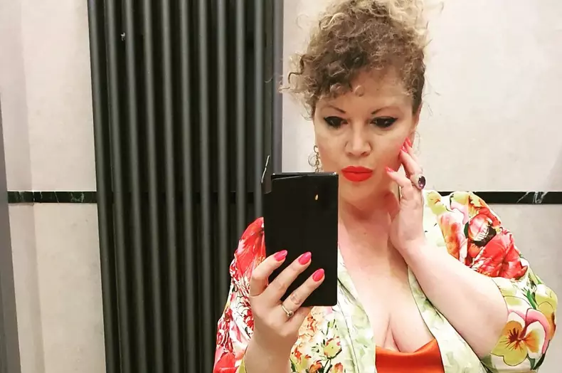 Oana Lis, surprinsă într-o ipostază neașteptată la mare. Cum s-a fotografiat soția lui Viorel Lis