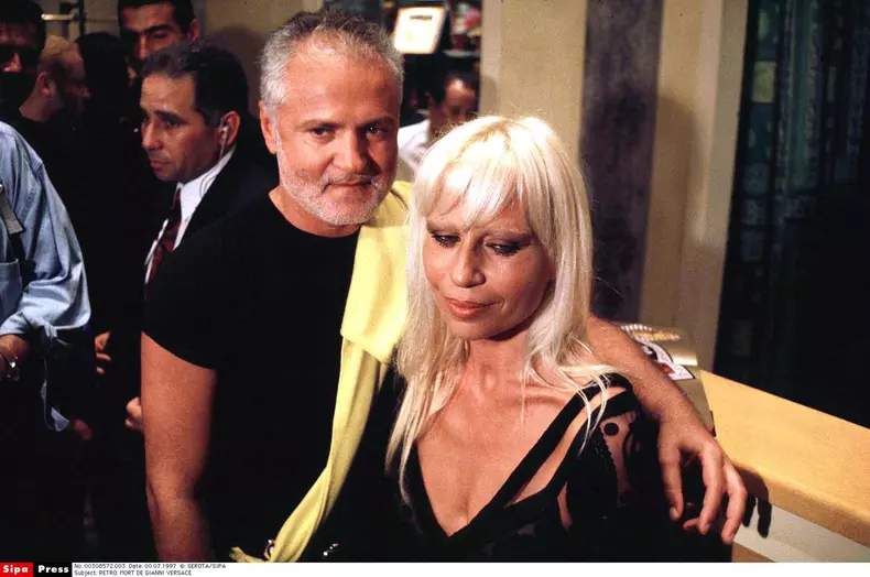 GIANNI VERSACE WITH HIS SISTER DONATELLA  AT THE OPENING OF VERSACE'S SOUTH BEACH ST