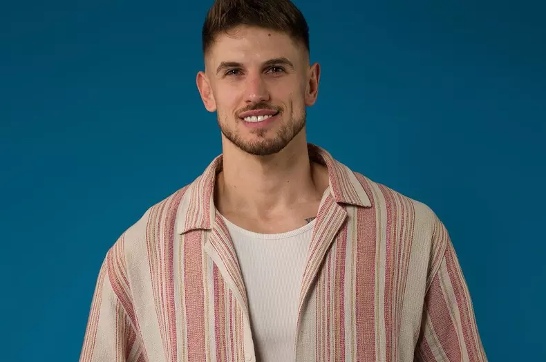 De ce Alex Delea a fost dat afară de mama lui  (6)