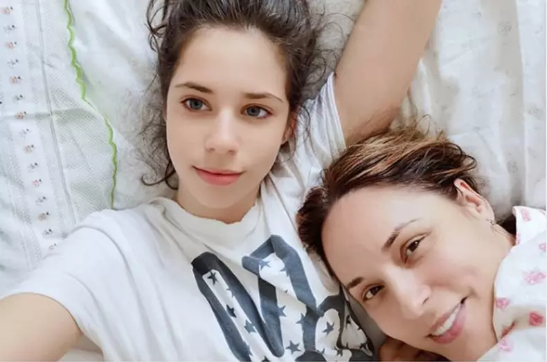 andreea-marin-violeta-2